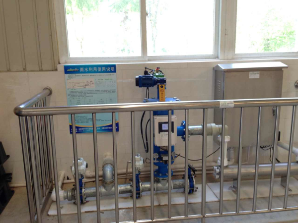 多靈自清洗過濾器中水回用現(xiàn)場 多靈自清洗過濾器中水回用現(xiàn)場