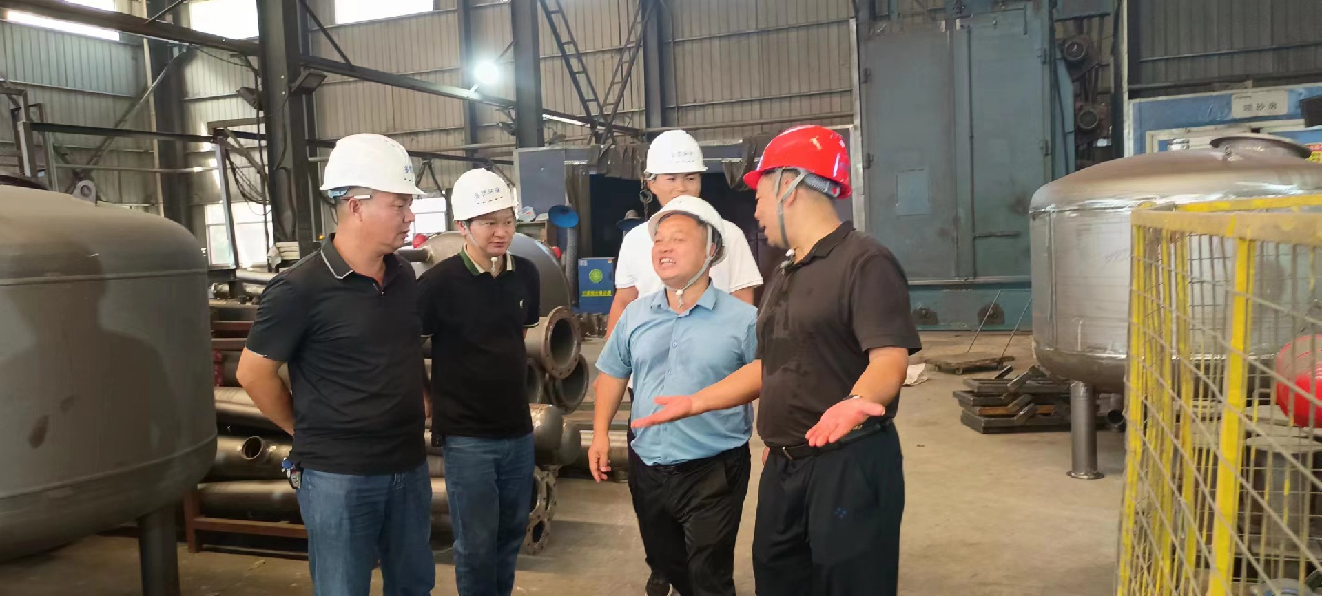 汨羅人大代表一行考察多靈過(guò)濾系統(tǒng)科技園 汨羅人大代表一行考察多靈過(guò)濾系統(tǒng)科技園